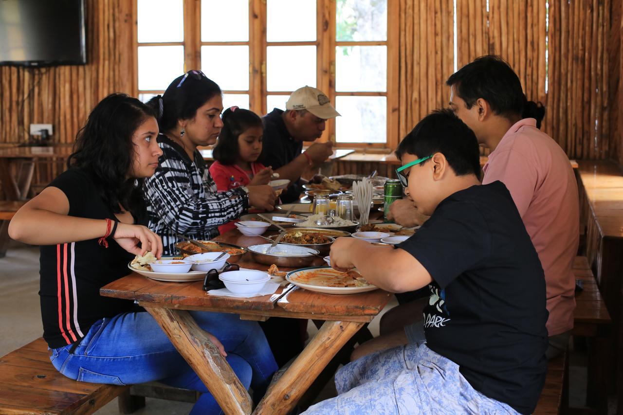 Jungle Livinn Resort Chail Exterior foto